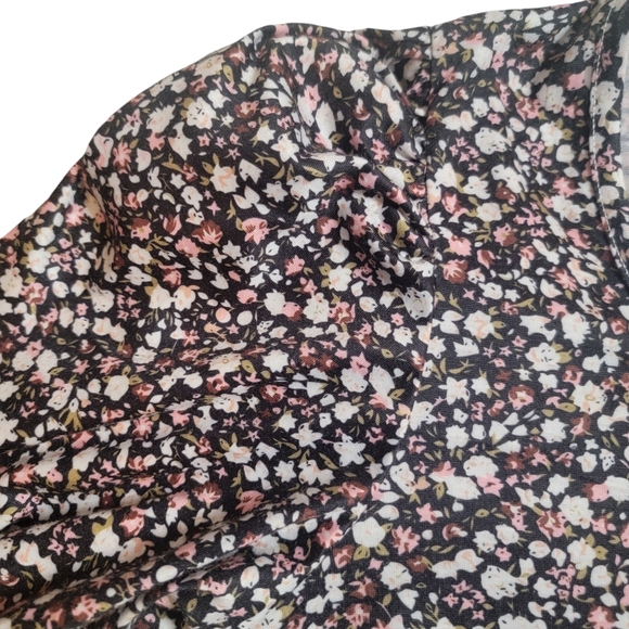 Floral Blouse - Multicolor Top - Women's Size Large - L - Picture 6 of 8